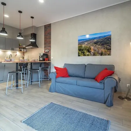 Apartment Pod Gondola *
