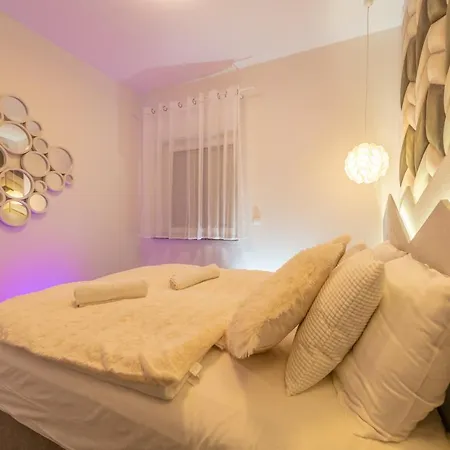 アパート Pod Gondola *